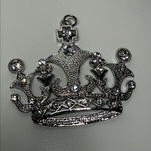 Silver Crown Pendant charm for necklace with Rhinestones
